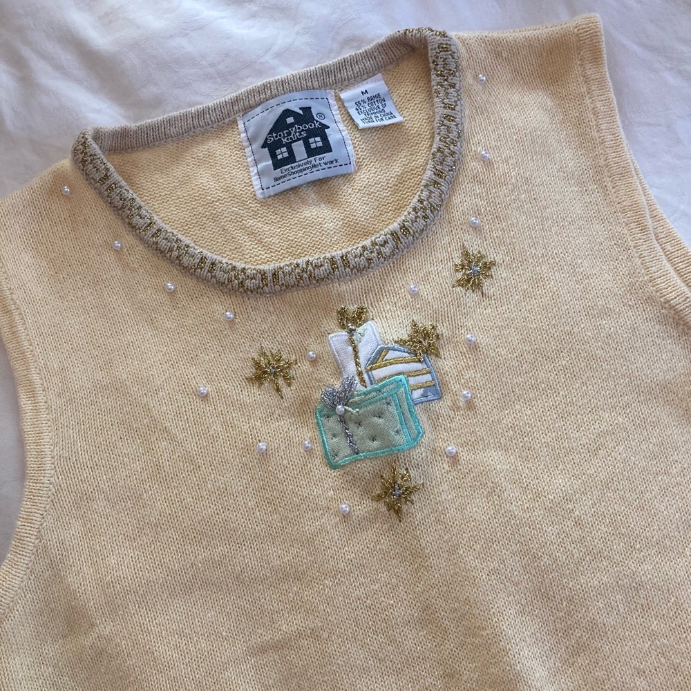 🎁Vintage 90s Grannycore Storybook Knits Christmas Sweater Vest, size Medium